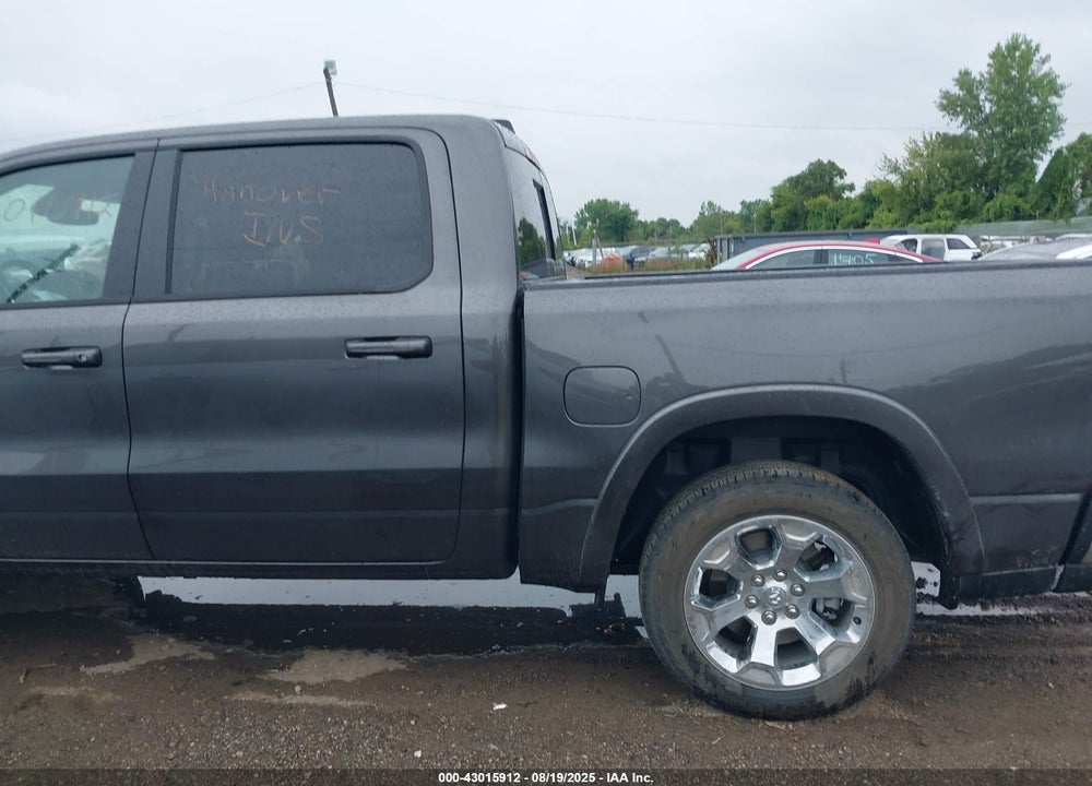 2025 RAM 1500 LAIE  4X4 5'7 BOX VIN: 1C6SRFJP2SN765057