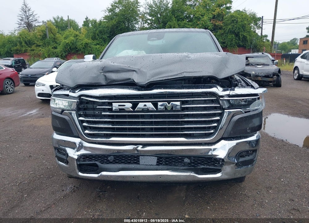 2025 RAM 1500 LAIE  4X4 5'7 BOX VIN: 1C6SRFJP2SN765057