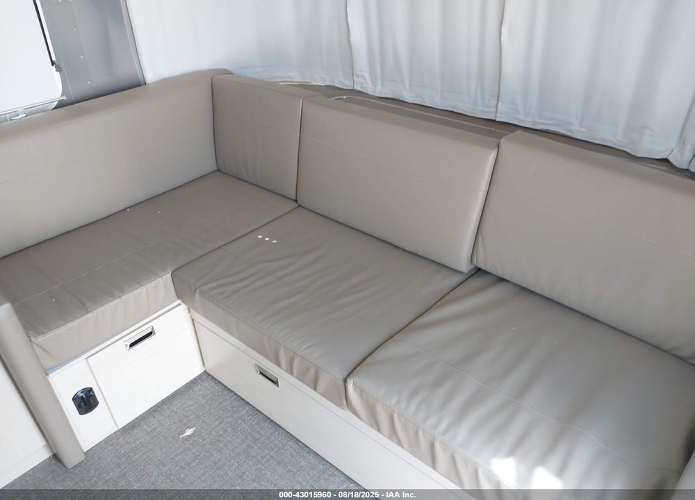 2023 AIRSTREAM OTHER VIN: 1STJ9YM20PJ562927
