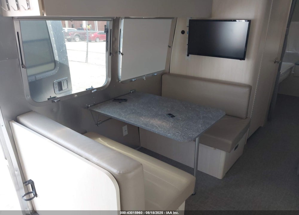 2023 AIRSTREAM OTHER VIN: 1STJ9YM20PJ562927