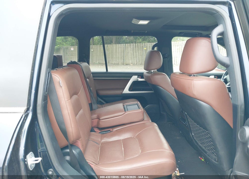 2019 TOYOTA LAND CRUISER VIN: JTMCY7AJ8K4080486