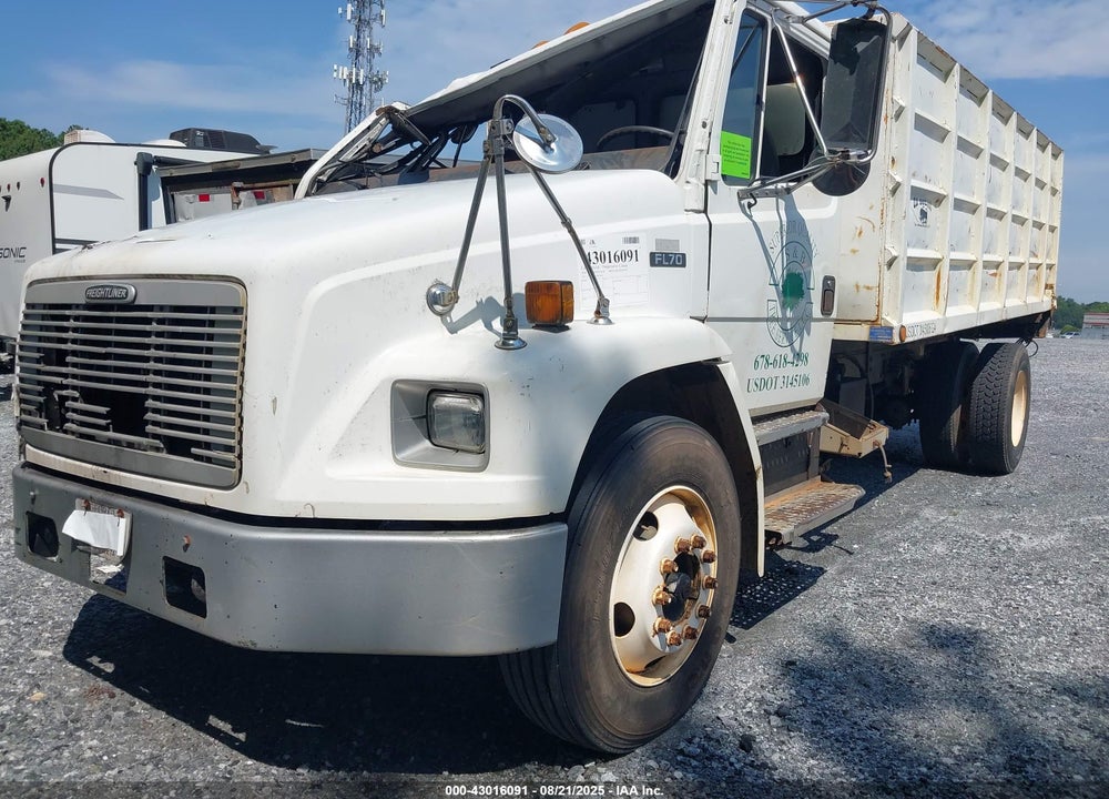 2002 FREIGHTLINER MEDIUM CONVENTIONAL FL70 VIN: 1FVABSAK32HK15438