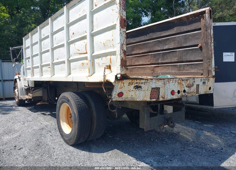 2002 FREIGHTLINER MEDIUM CONVENTIONAL FL70 VIN: 1FVABSAK32HK15438