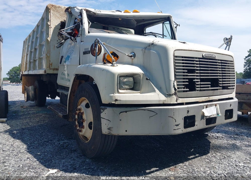 2002 FREIGHTLINER MEDIUM CONVENTIONAL FL70 VIN: 1FVABSAK32HK15438