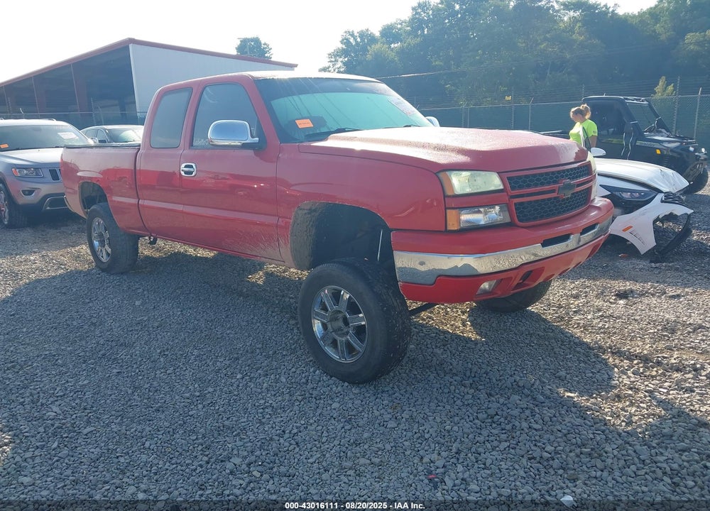 2005 CHEVROLET SILVERADO 1500 Z71 VIN: 1GCEK19B75E140468
