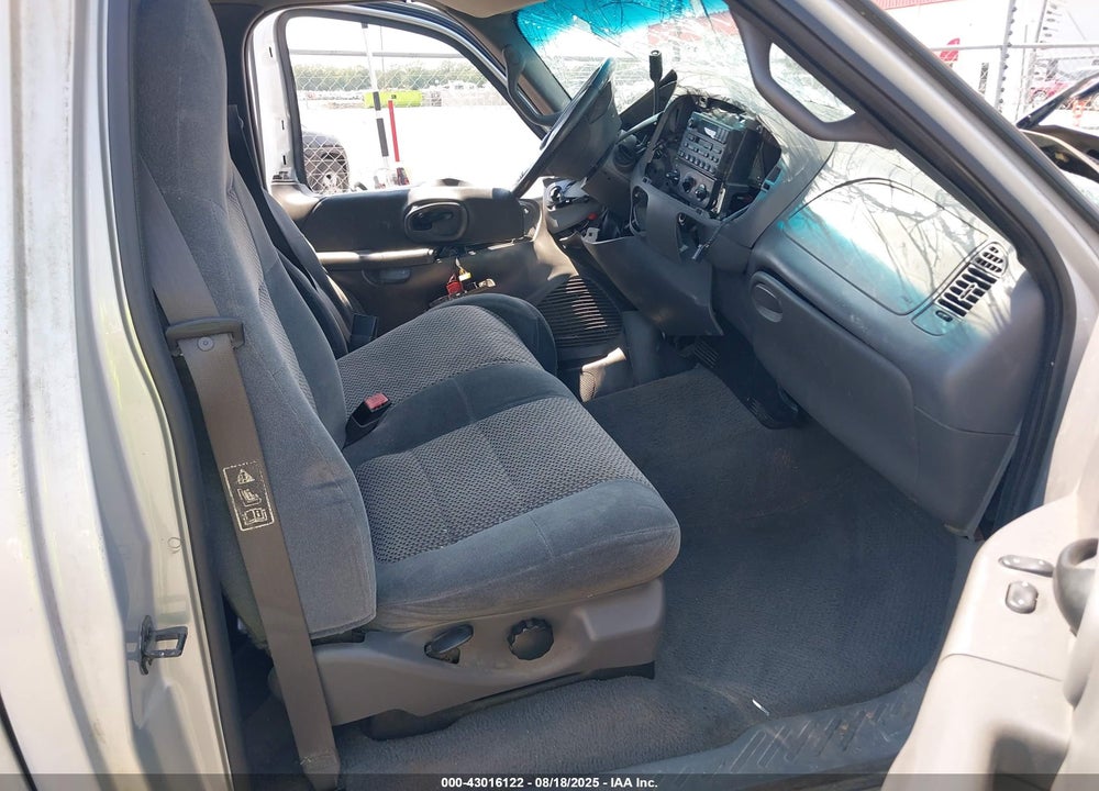 2001 FORD F-150 XL/XLT VIN: 1FTZF17251KF96716