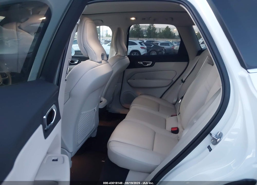2023 VOLVO XC60 VIN: YV4L12RN9P1336610