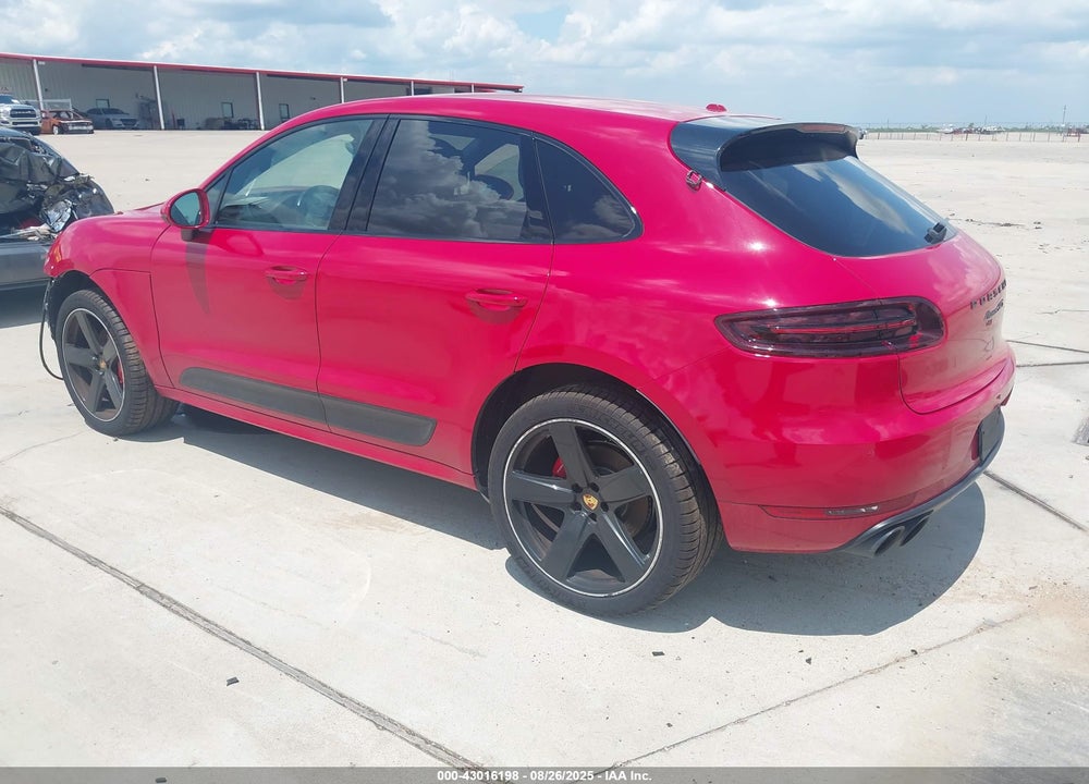 2018 PORSCHE MACAN VIN: WP1AG2A52JLB63348