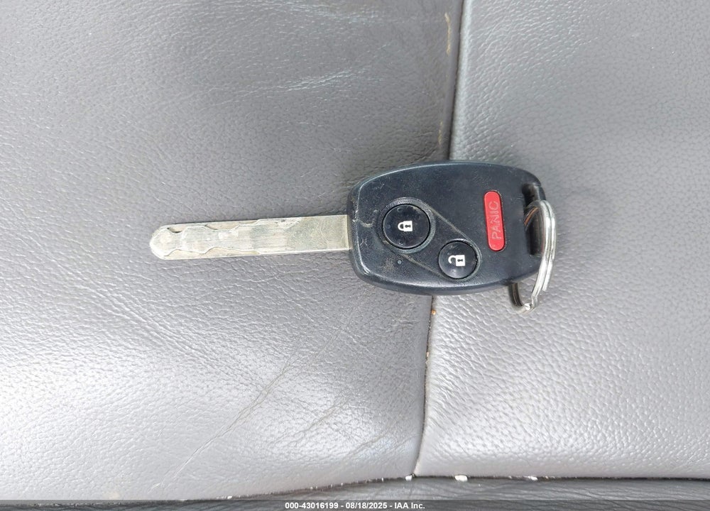 2011 HONDA CR-V VIN: 5J6RE4H71BL029150