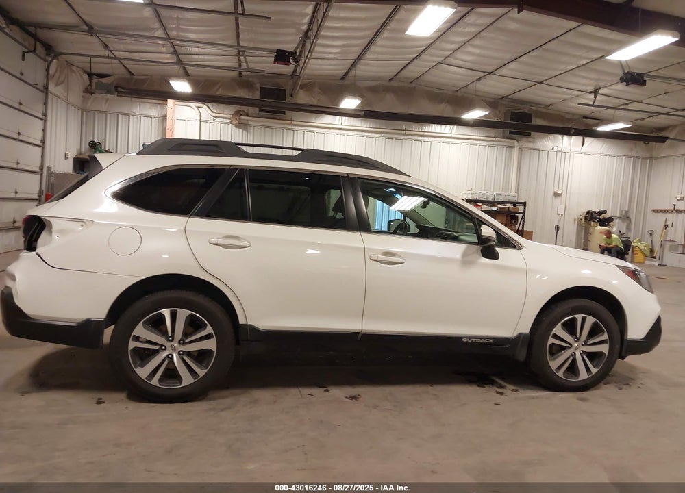 2018 SUBARU OUTBACK VIN: 4S4BSANC6J3253282