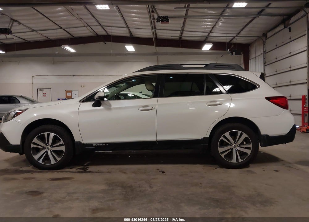 2018 SUBARU OUTBACK VIN: 4S4BSANC6J3253282