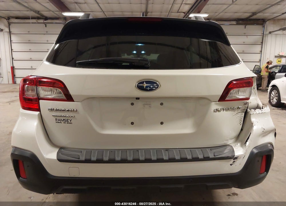 2018 SUBARU OUTBACK VIN: 4S4BSANC6J3253282