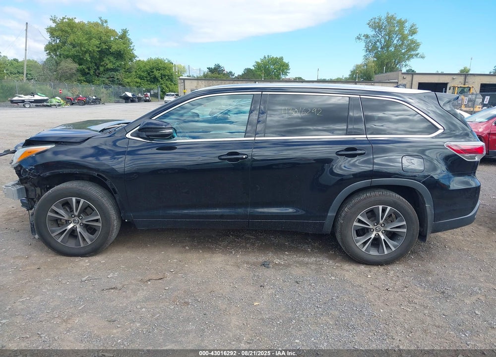2016 TOYOTA HIGHLANDER VIN: 5TDJKRFHXGS301219