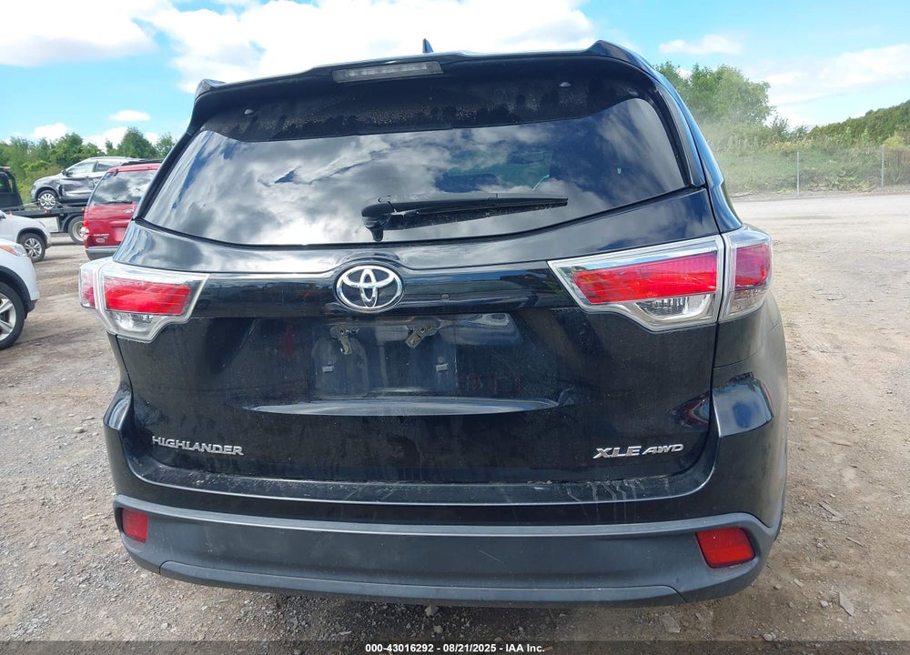 2016 TOYOTA HIGHLANDER VIN: 5TDJKRFHXGS301219