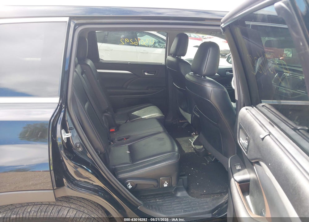 2016 TOYOTA HIGHLANDER VIN: 5TDJKRFHXGS301219