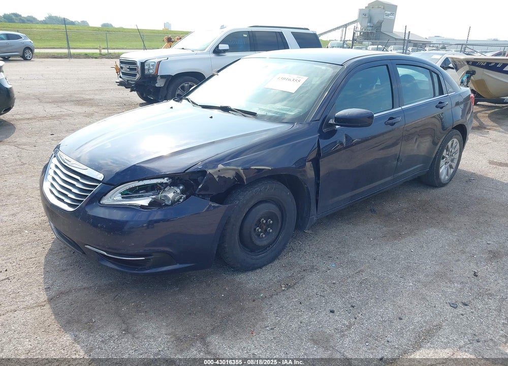 2013 CHRYSLER 200 LX VIN: 1C3CCBAG8DN737469