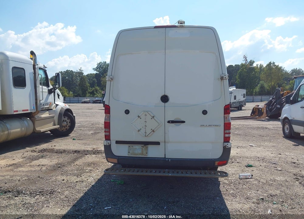 2014 MERCEDES-BENZ SPRINTER 2500 HIGH ROOF VIN: WD3PE8DE5E5829087
