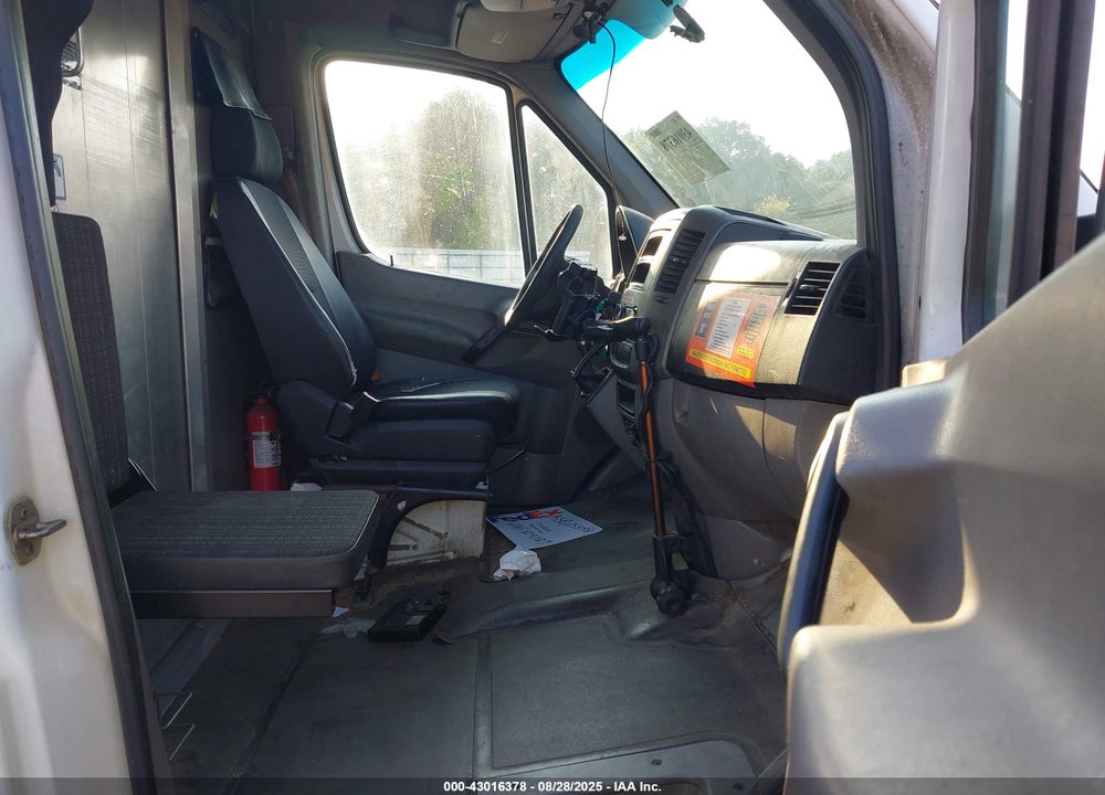 2014 MERCEDES-BENZ SPRINTER 2500 HIGH ROOF VIN: WD3PE8DE5E5829087