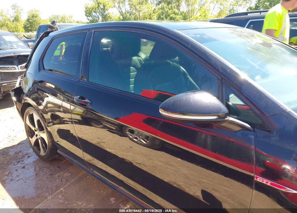 2015 VOLKSWAGEN GOLF VIN: 3VWYT7AU5FM047998