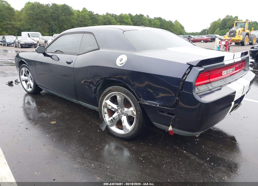 2011 DODGE CHALLENGER VIN: 2B3CJ5DT1BH558368