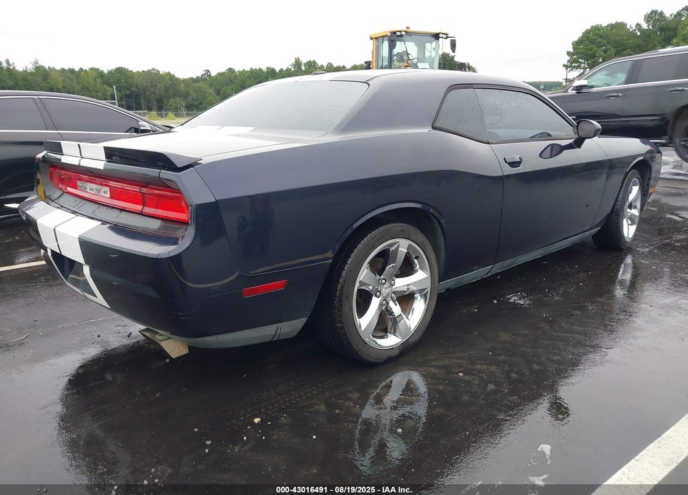 2011 DODGE CHALLENGER VIN: 2B3CJ5DT1BH558368