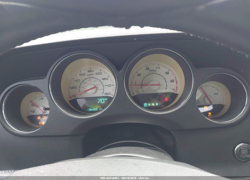 2011 DODGE CHALLENGER VIN: 2B3CJ5DT1BH558368