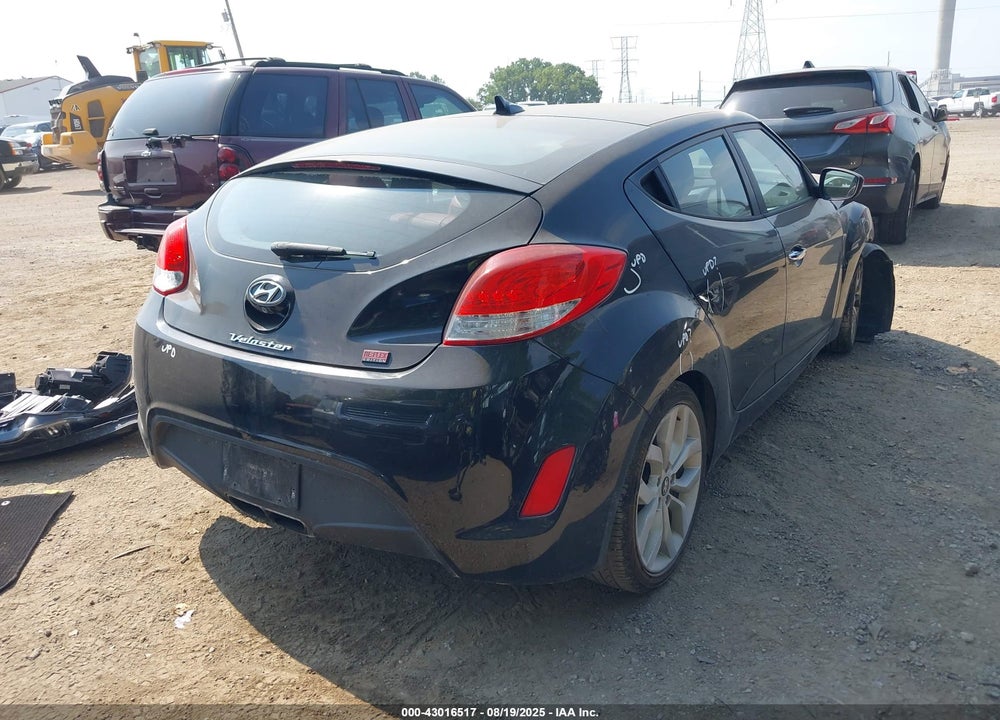 2014 HYUNDAI VELOSTER VIN: KMHTC6AD2EU214301