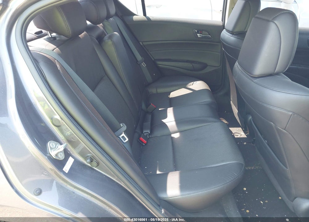2015 ACURA ILX VIN: 19VDE1F33FE003316