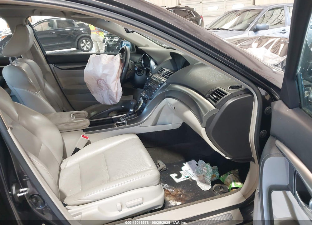 2013 ACURA TL VIN: 19UUA8F59DA012732