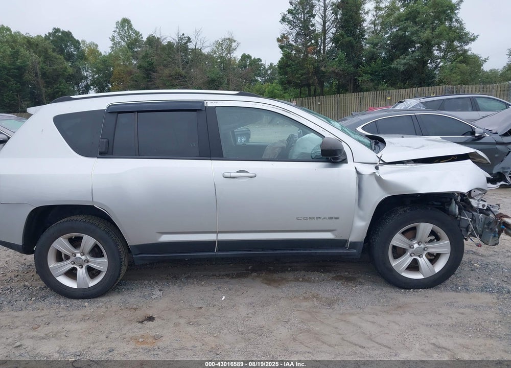 2012 JEEP COMPASS VIN: 1C4NJDEB7CD575164