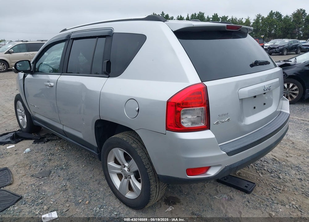 2012 JEEP COMPASS VIN: 1C4NJDEB7CD575164