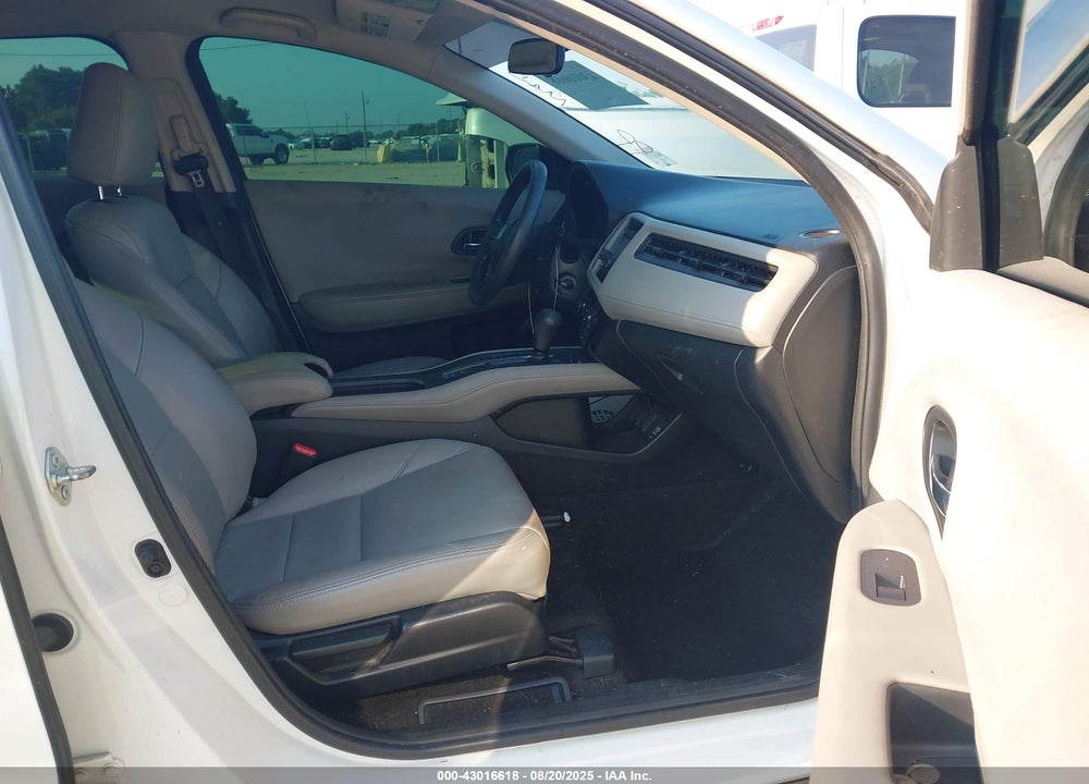 2017 HONDA HR-V VIN: 3CZRU5H31HM702239