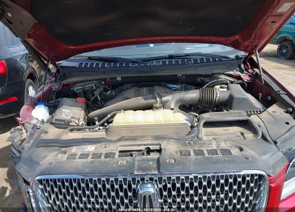 2019 LINCOLN NAVIGATOR VIN: 5LMJJ2LT3KEL22939