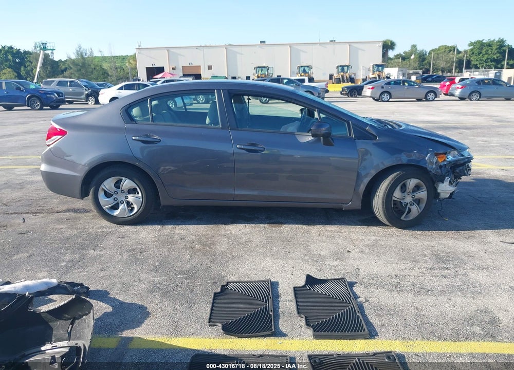 2014 HONDA CIVIC VIN: 2HGFB2F56EH557857