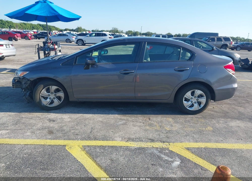 2014 HONDA CIVIC VIN: 2HGFB2F56EH557857