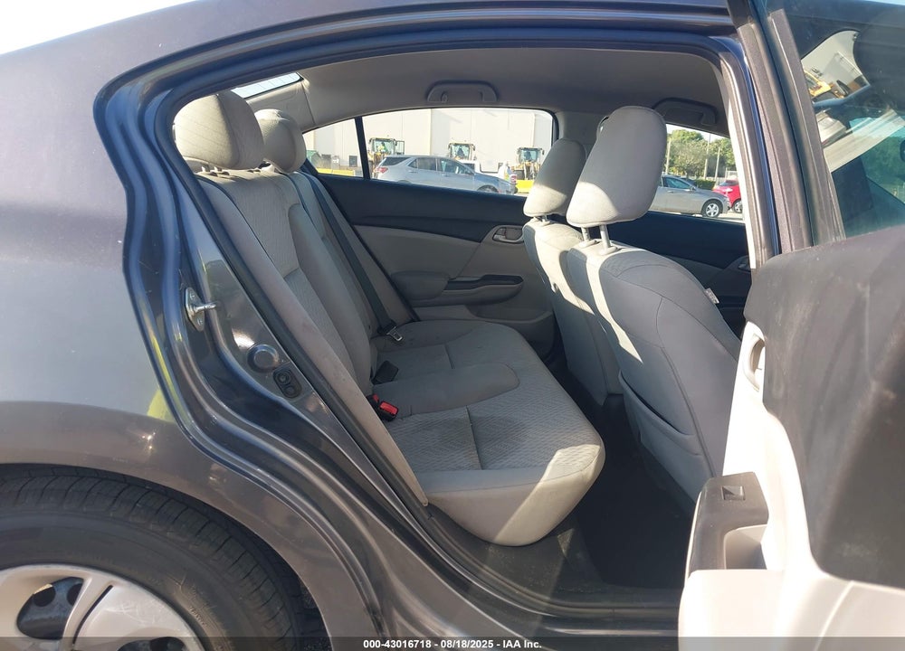 2014 HONDA CIVIC VIN: 2HGFB2F56EH557857
