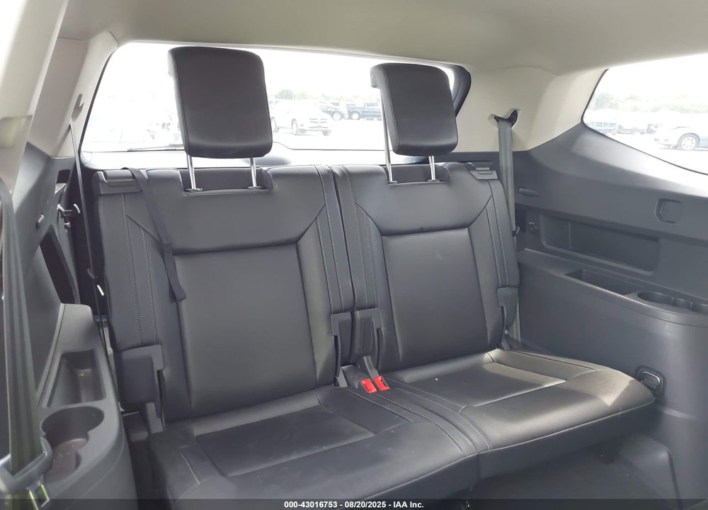 2019 VOLKSWAGEN ATLAS VIN: 1V2DR2CA4KC521424