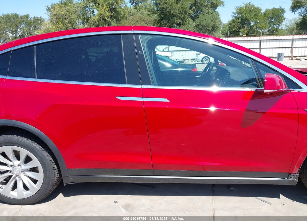 2017 TESLA MODEL X 100D/75D/90D VIN: 5YJXCBE24HF054166