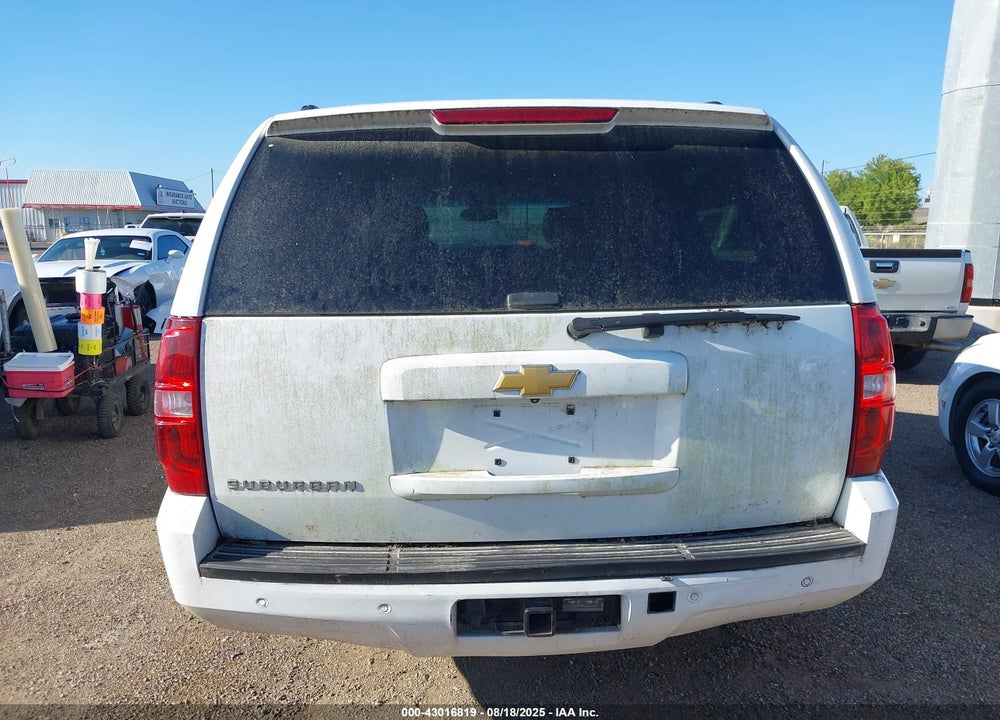 2013 CHEVROLET SUBURBAN 1500 VIN: 1GNSCJE07DR177359