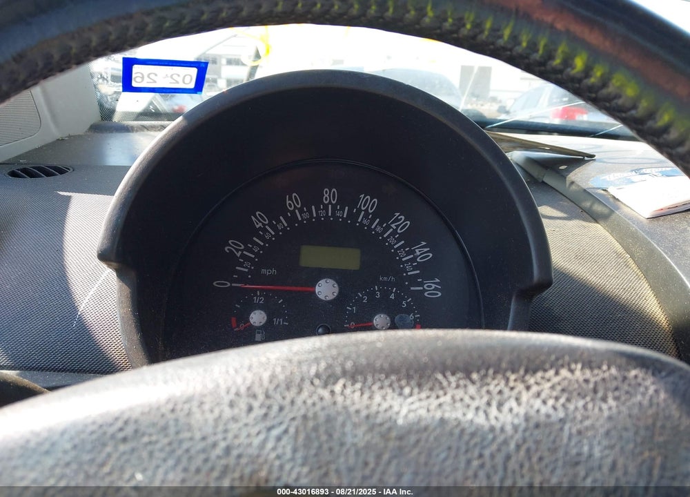 2001 VOLKSWAGEN NEW BEETLE GLX VIN: 3VWDC21C61M422881