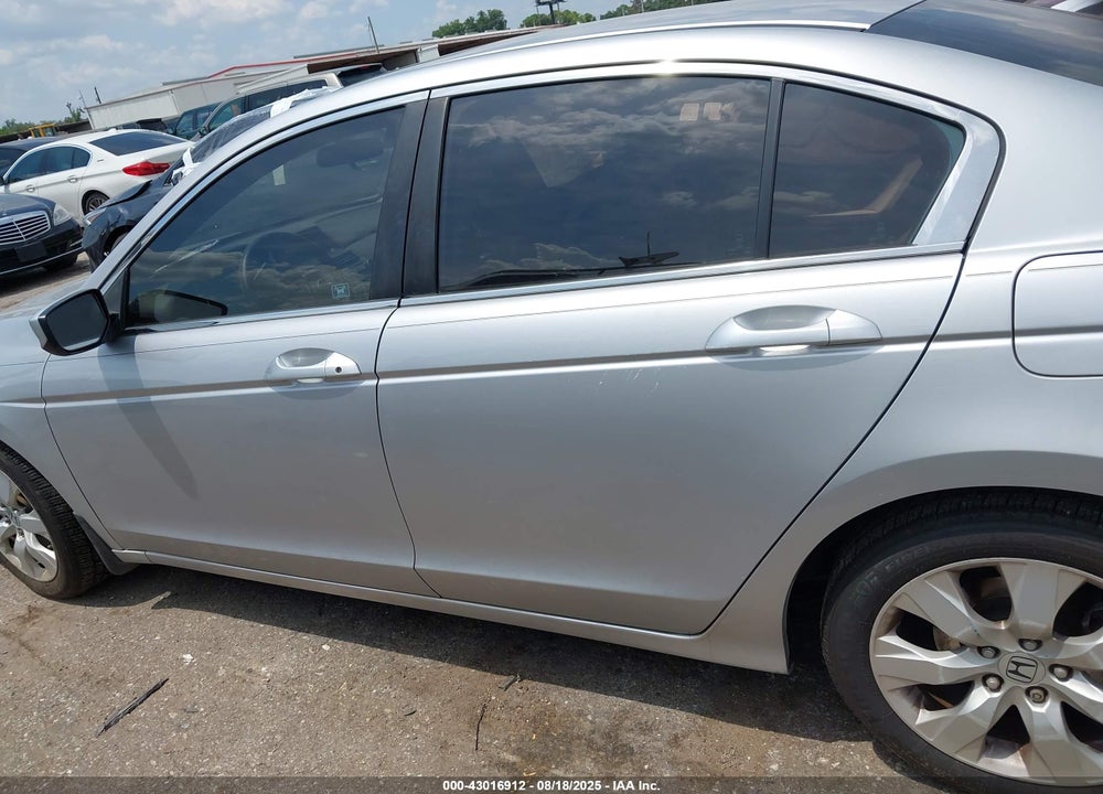 2010 HONDA ACCORD VIN: 1HGCP2F79AA113354
