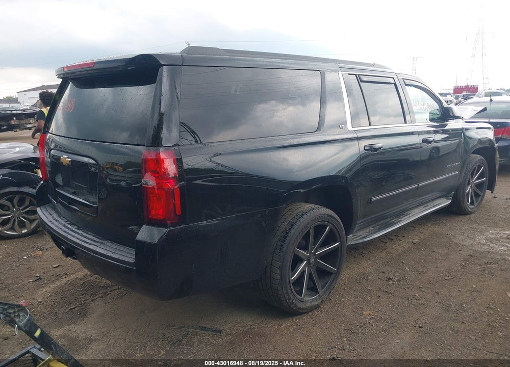 2015 CHEVROLET SUBURBAN 1500 VIN: 1GNSKJKC9FR306321