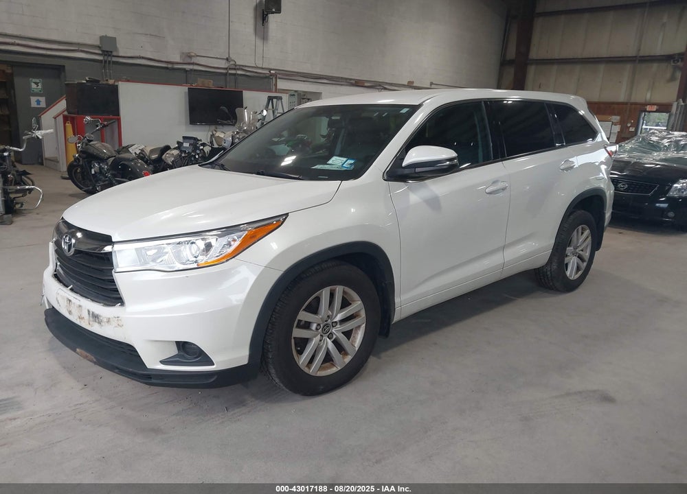 2016 TOYOTA HIGHLANDER VIN: 5TDBKRFH7GS344324