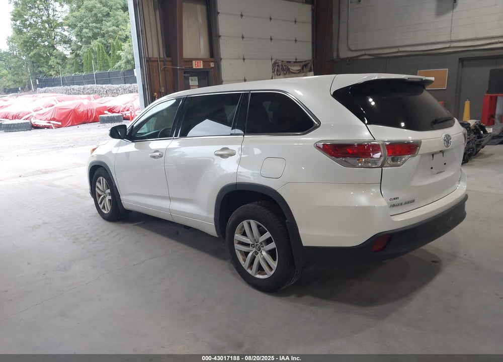 2016 TOYOTA HIGHLANDER VIN: 5TDBKRFH7GS344324