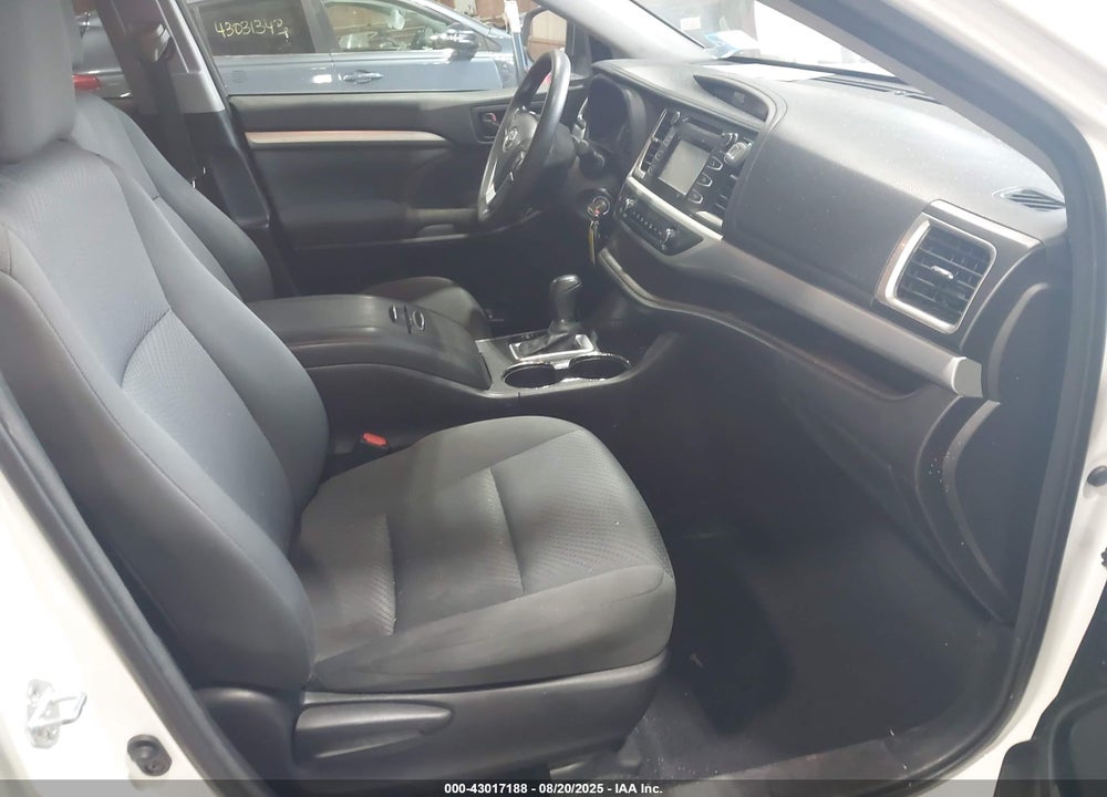 2016 TOYOTA HIGHLANDER VIN: 5TDBKRFH7GS344324