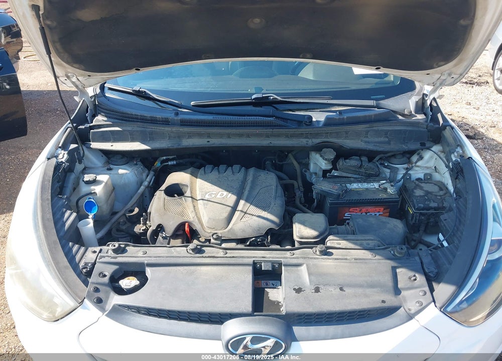2015 HYUNDAI TUCSON SE VIN: KM8JU3AG9FU985451