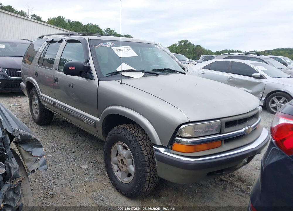 2000 CHEVROLET BLAZER LS VIN: 1GNDT13W7Y2337352