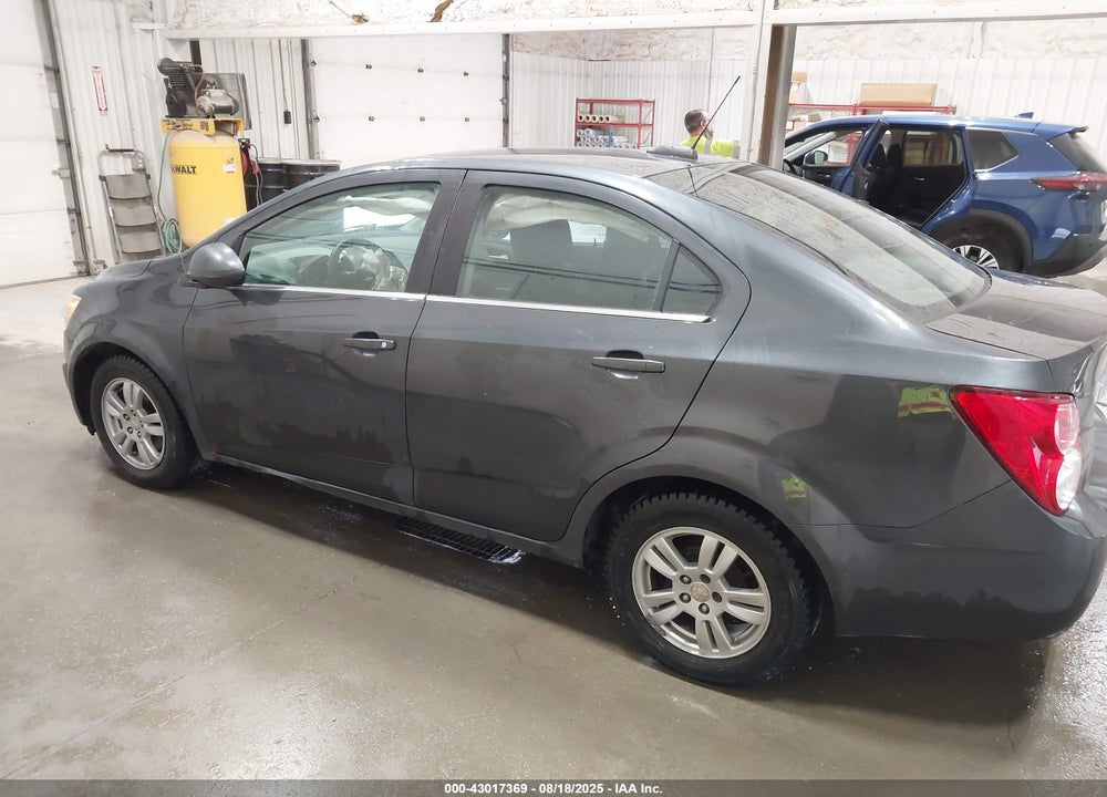 2016 CHEVROLET SONIC VIN: 1G1JD5SHXG4174372