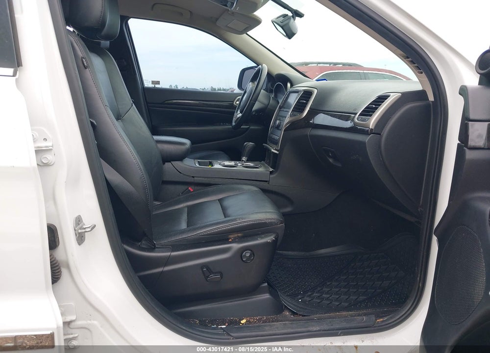 2013 JEEP GRAND CHEROKEE LAREDO VIN: 1C4RJEAG1DC632300