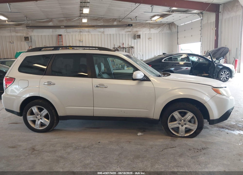 2010 SUBARU FORESTER VIN: JF2SH6CCXAH805471